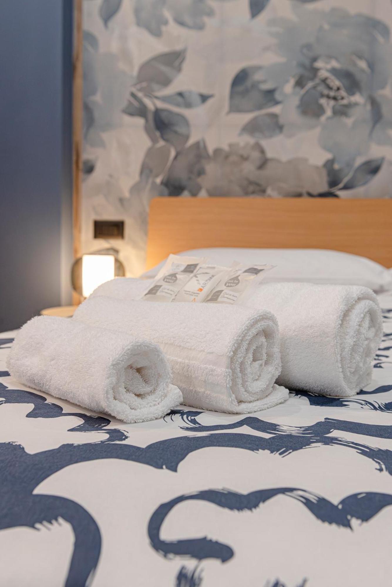Helle Hus Guest House - 200M From Piazza Bologna Metro And 10 Minutes From The Colosseum Номер фото